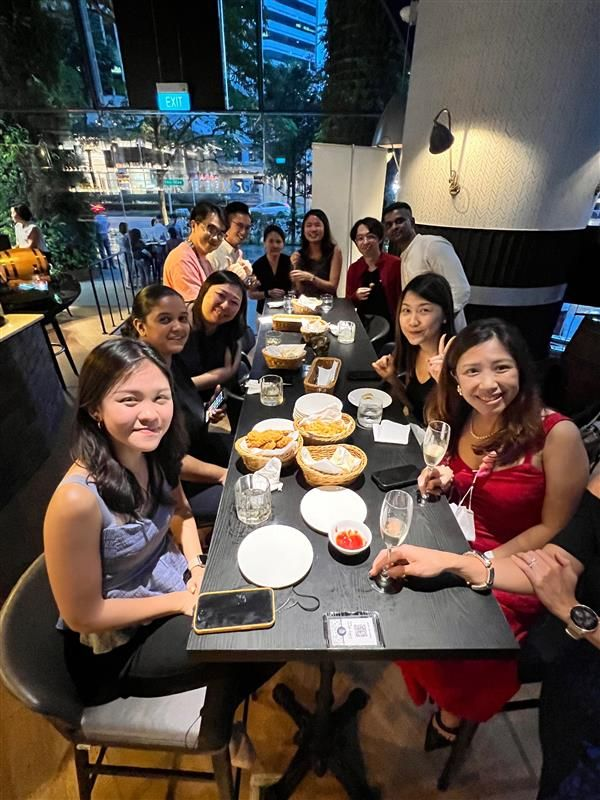 Dinner & drinks — conversations that stick